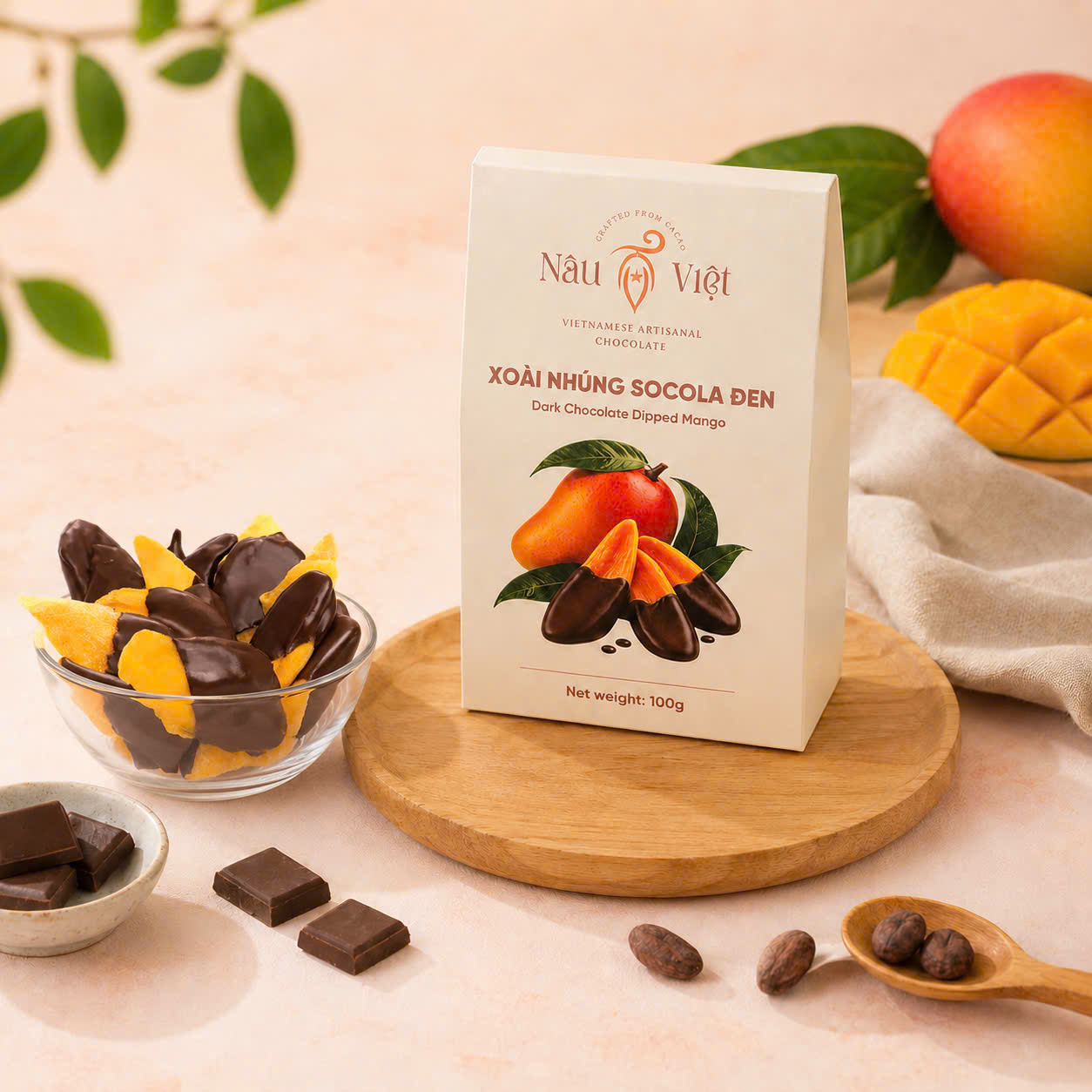 Xoài Sấy Dẻo Phủ Socola Đen – Sự Kết Hợp Hoàn Hảo Giữa Trái Cây Nhiệt Đới Và Cacao Nguyên Bản